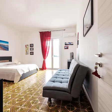 Oda ve Kahvaltı In Riva Al Mare